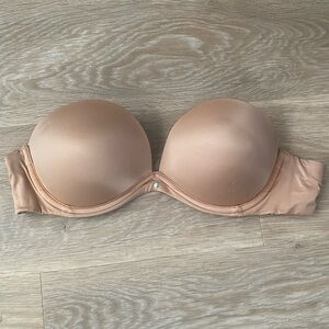 Victoria's Secret Women’s Very Sexy Strapless Bra | Nude | 34B